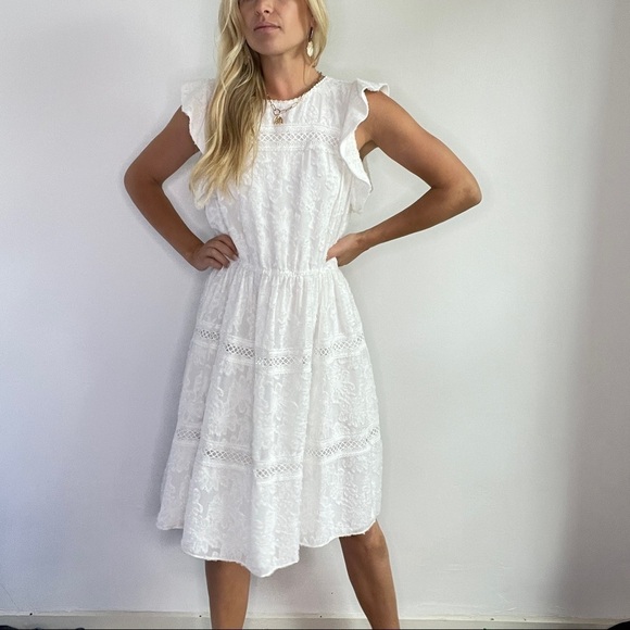 Gibson Latimer White Lace & Floral Dress - Picture 6 of 9